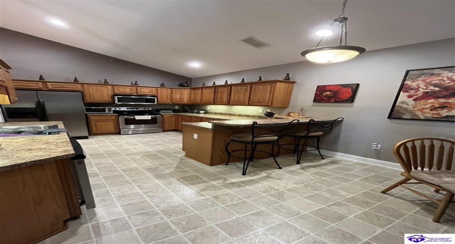 Chase Way, Elizabethtown, Kentucky 42701, ,2 BathroomsBathrooms,For Sale,Chase Way,HK24003795 Chase Way, Elizabethtown, Kentucky 42701, ,2 BathroomsBathrooms,For Sale,Chase Way,HK24003795