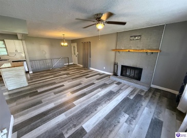 Kentucky Circle, Radcliff, Kentucky 40160, ,2 BathroomsBathrooms,For Sale,Kentucky Circle,HK24003796 Kentucky Circle, Radcliff, Kentucky 40160, ,2 BathroomsBathrooms,For Sale,Kentucky Circle,HK24003796