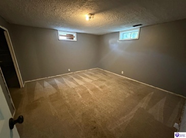 Kentucky Circle, Radcliff, Kentucky 40160, ,2 BathroomsBathrooms,For Sale,Kentucky Circle,HK24003796 Kentucky Circle, Radcliff, Kentucky 40160, ,2 BathroomsBathrooms,For Sale,Kentucky Circle,HK24003796