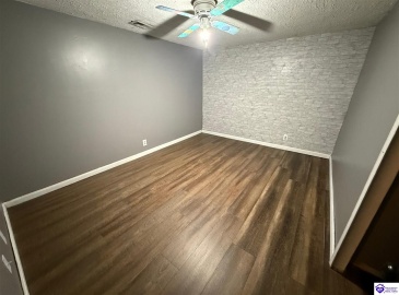 Kentucky Circle, Radcliff, Kentucky 40160, ,2 BathroomsBathrooms,For Sale,Kentucky Circle,HK24003796 Kentucky Circle, Radcliff, Kentucky 40160, ,2 BathroomsBathrooms,For Sale,Kentucky Circle,HK24003796