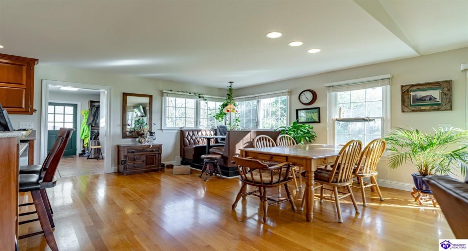 Copelin Road, White Mills, Kentucky 42788, ,4 BathroomsBathrooms,For Sale,Copelin Road,HK24003798