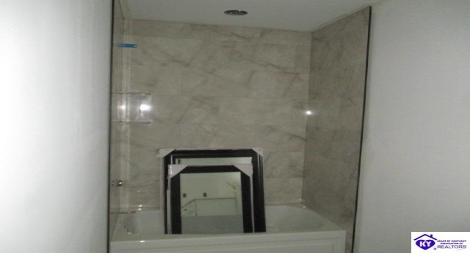 Bearwallow Road, Springfield, Kentucky 40069, ,2 BathroomsBathrooms,For Sale,Bearwallow Road,HK24003799 Bearwallow Road, Springfield, Kentucky 40069, ,2 BathroomsBathrooms,For Sale,Bearwallow Road,HK24003799