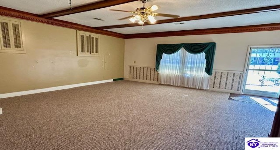 Western Drive, Campbellsville, Kentucky 42718, ,2 BathroomsBathrooms,For Sale,Western Drive,HK24003806 Western Drive, Campbellsville, Kentucky 42718, ,2 BathroomsBathrooms,For Sale,Western Drive,HK24003806