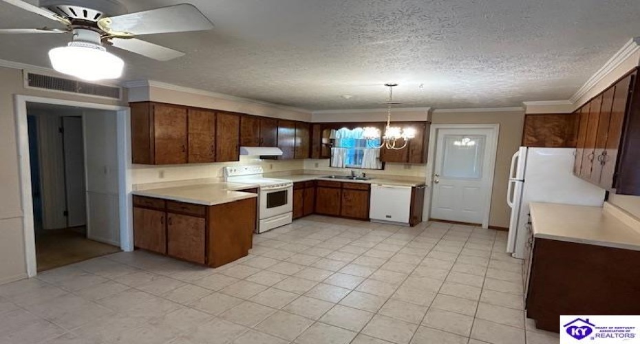 Western Drive, Campbellsville, Kentucky 42718, ,2 BathroomsBathrooms,For Sale,Western Drive,HK24003806 Western Drive, Campbellsville, Kentucky 42718, ,2 BathroomsBathrooms,For Sale,Western Drive,HK24003806