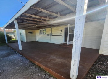 Owens Street, Cave City, Kentucky 42127, ,2 BathroomsBathrooms,For Sale,Owens Street,HK24003455