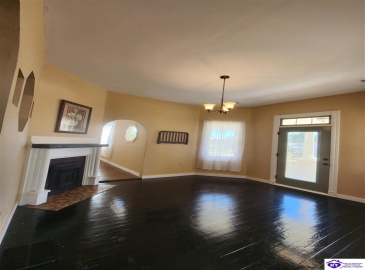 Owens Street, Cave City, Kentucky 42127, ,2 BathroomsBathrooms,For Sale,Owens Street,HK24003455