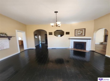 Owens Street, Cave City, Kentucky 42127, ,2 BathroomsBathrooms,For Sale,Owens Street,HK24003455