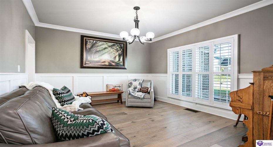 Clore Lane, Crestwood, Kentucky 40014, ,5 BathroomsBathrooms,For Sale,Clore Lane,HK24003808 Clore Lane, Crestwood, Kentucky 40014, ,5 BathroomsBathrooms,For Sale,Clore Lane,HK24003808