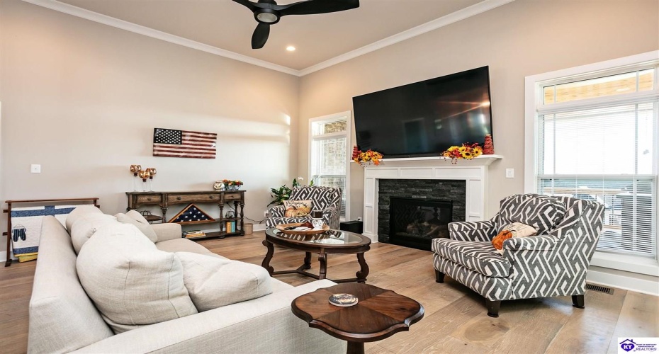 Clore Lane, Crestwood, Kentucky 40014, ,5 BathroomsBathrooms,For Sale,Clore Lane,HK24003808 Clore Lane, Crestwood, Kentucky 40014, ,5 BathroomsBathrooms,For Sale,Clore Lane,HK24003808