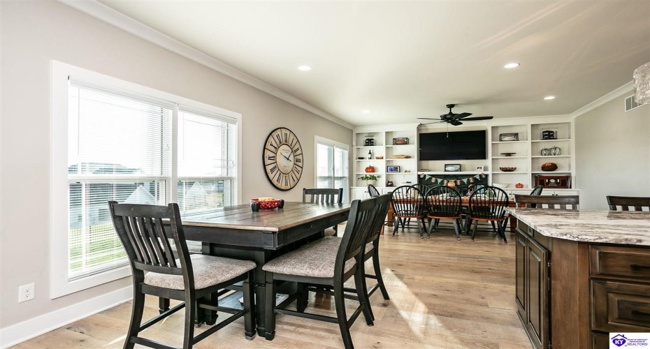 Clore Lane, Crestwood, Kentucky 40014, ,5 BathroomsBathrooms,For Sale,Clore Lane,HK24003808 Clore Lane, Crestwood, Kentucky 40014, ,5 BathroomsBathrooms,For Sale,Clore Lane,HK24003808