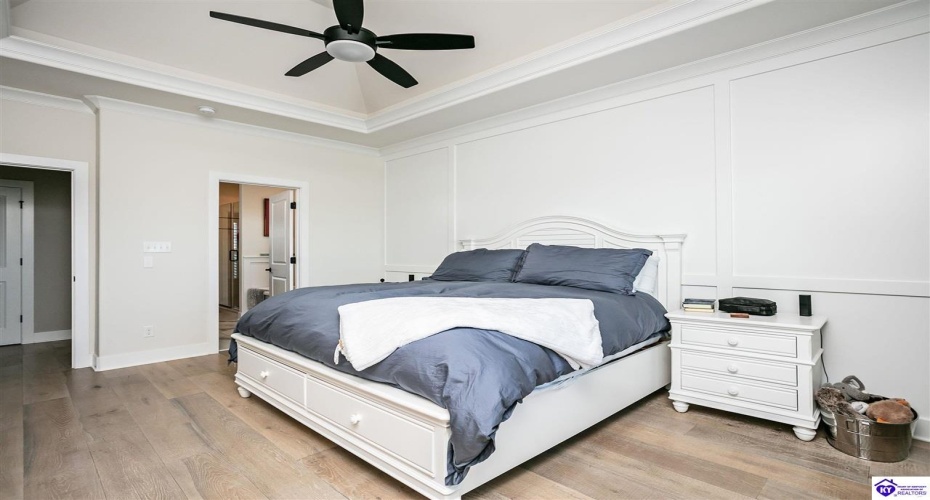 Clore Lane, Crestwood, Kentucky 40014, ,5 BathroomsBathrooms,For Sale,Clore Lane,HK24003808 Clore Lane, Crestwood, Kentucky 40014, ,5 BathroomsBathrooms,For Sale,Clore Lane,HK24003808