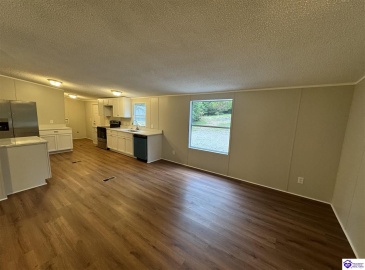 New Highland Church Road, Brandenburg, Kentucky 40108, ,2 BathroomsBathrooms,For Sale,New Highland Church Road,HK24002567