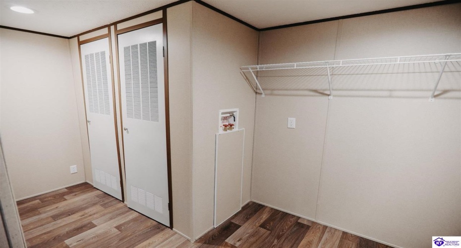 Mill Street, Vine Grove, Kentucky 40175, ,2 BathroomsBathrooms,For Sale,Mill Street,HK24002660 Mill Street, Vine Grove, Kentucky 40175, ,2 BathroomsBathrooms,For Sale,Mill Street,HK24002660