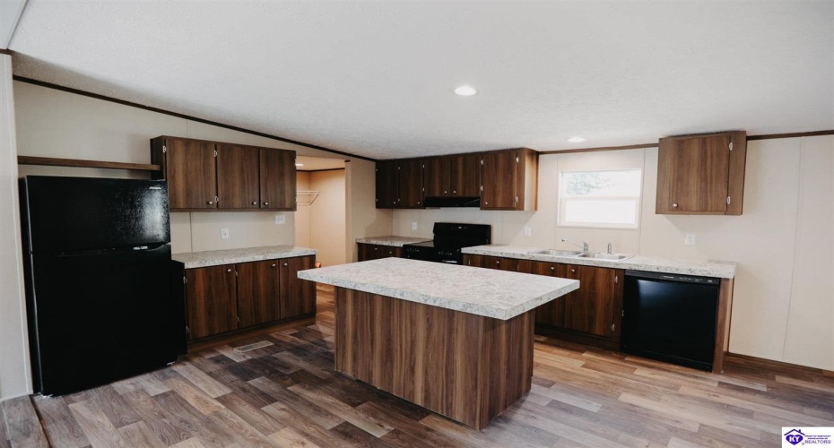 Mill Street, Vine Grove, Kentucky 40175, ,2 BathroomsBathrooms,For Sale,Mill Street,HK24002660 Mill Street, Vine Grove, Kentucky 40175, ,2 BathroomsBathrooms,For Sale,Mill Street,HK24002660