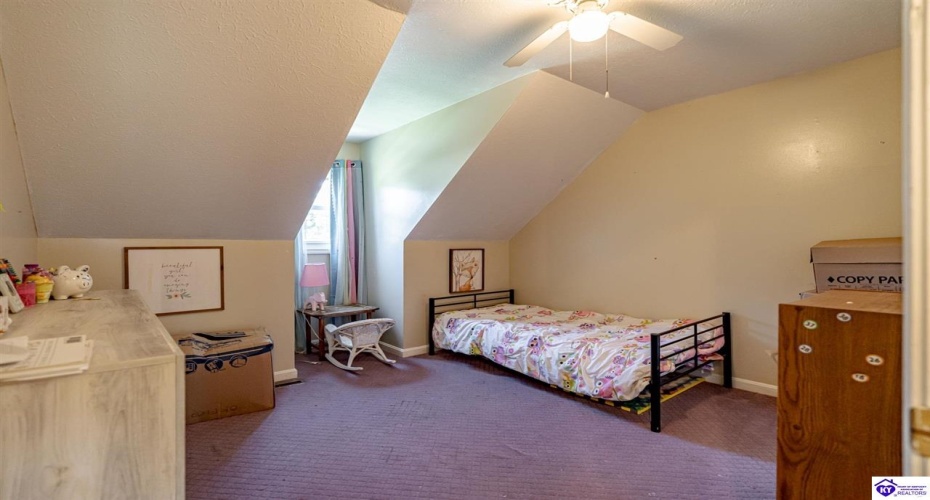 Hill Street, Vine Grove, Kentucky 40175, ,2 BathroomsBathrooms,For Sale,Hill Street,HK24003812 Hill Street, Vine Grove, Kentucky 40175, ,2 BathroomsBathrooms,For Sale,Hill Street,HK24003812