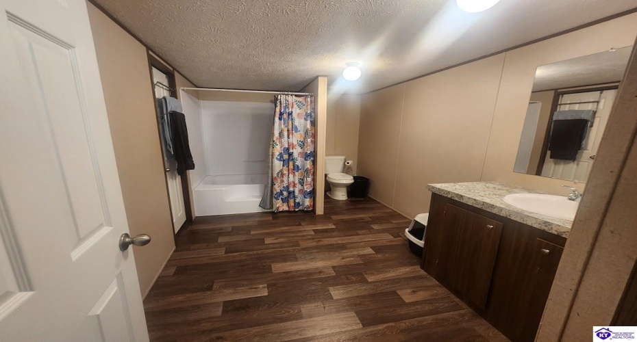 Soule Chapel Road, Campbellsville, Kentucky 42718, ,2 BathroomsBathrooms,For Sale,Soule Chapel Road,HK24003819 Soule Chapel Road, Campbellsville, Kentucky 42718, ,2 BathroomsBathrooms,For Sale,Soule Chapel Road,HK24003819