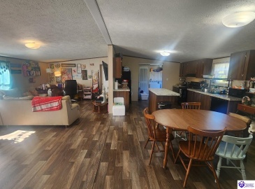 Soule Chapel Road, Campbellsville, Kentucky 42718, ,2 BathroomsBathrooms,For Sale,Soule Chapel Road,HK24003819