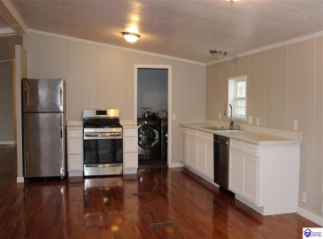 First Union Church Road, Glendale, Kentucky 42740-9778, ,2 BathroomsBathrooms,For Sale,First Union Church Road,HK24003821