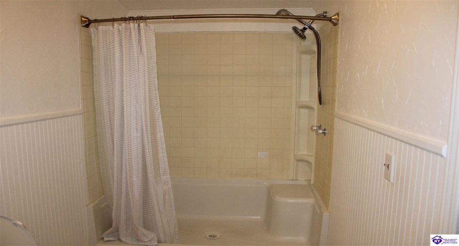 First Union Church Road, Glendale, Kentucky 42740-9778, ,2 BathroomsBathrooms,For Sale,First Union Church Road,HK24003821 First Union Church Road, Glendale, Kentucky 42740-9778, ,2 BathroomsBathrooms,For Sale,First Union Church Road,HK24003821