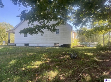 Johnson Street, Leitchfield, Kentucky 42754, ,2 BathroomsBathrooms,For Sale,Johnson Street,HK24003823