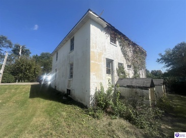 Johnson Street, Leitchfield, Kentucky 42754, ,2 BathroomsBathrooms,For Sale,Johnson Street,HK24003823