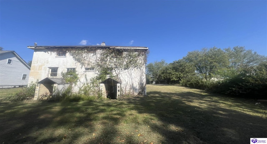 Johnson Street, Leitchfield, Kentucky 42754, ,2 BathroomsBathrooms,For Sale,Johnson Street,HK24003823 Johnson Street, Leitchfield, Kentucky 42754, ,2 BathroomsBathrooms,For Sale,Johnson Street,HK24003823