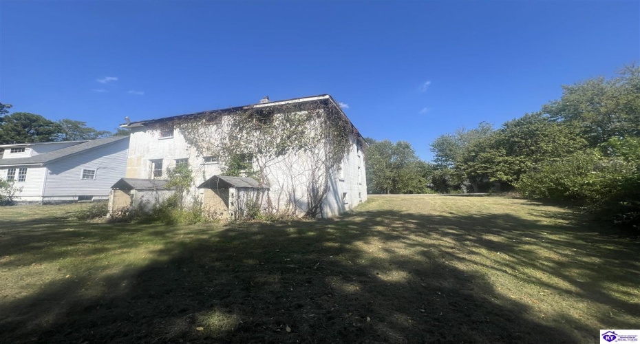 Johnson Street, Leitchfield, Kentucky 42754, ,2 BathroomsBathrooms,For Sale,Johnson Street,HK24003823 Johnson Street, Leitchfield, Kentucky 42754, ,2 BathroomsBathrooms,For Sale,Johnson Street,HK24003823