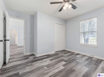 Bertha Way, Vine Grove, Kentucky 40175, ,3 BathroomsBathrooms,For Sale,Bertha Way,HK24003218