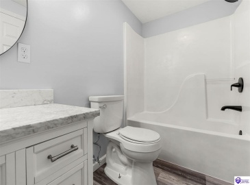 Bertha Way, Vine Grove, Kentucky 40175, ,3 BathroomsBathrooms,For Sale,Bertha Way,HK24003218