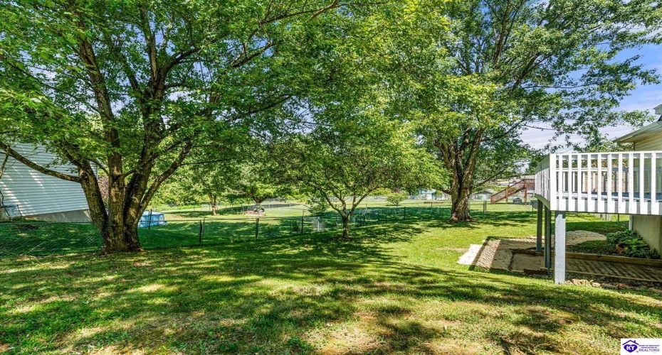 Bertha Way, Vine Grove, Kentucky 40175, ,3 BathroomsBathrooms,For Sale,Bertha Way,HK24003218