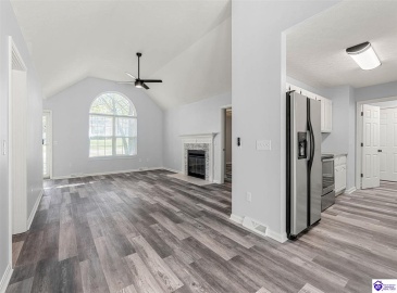 Bertha Way, Vine Grove, Kentucky 40175, ,3 BathroomsBathrooms,For Sale,Bertha Way,HK24003218