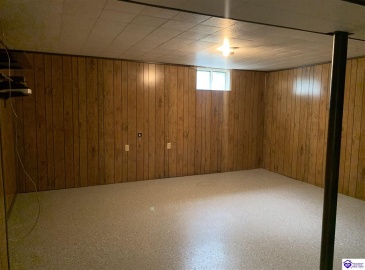 Audubon Court, Radcliff, Kentucky 40160, ,2 BathroomsBathrooms,For Sale,Audubon Court,HK24003825