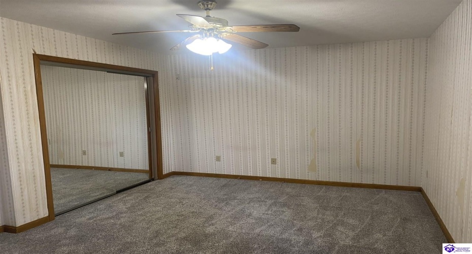 Arthur Court, Radcliff, Kentucky 40160, ,2 BathroomsBathrooms,For Sale,Arthur Court,HK24003828