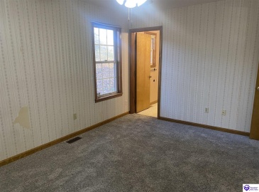 Arthur Court, Radcliff, Kentucky 40160, ,2 BathroomsBathrooms,For Sale,Arthur Court,HK24003828