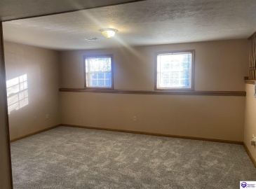 Arthur Court, Radcliff, Kentucky 40160, ,2 BathroomsBathrooms,For Sale,Arthur Court,HK24003828