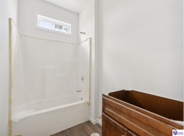 Chickhadee Circle, Campbellsville, Kentucky 42718, ,2 BathroomsBathrooms,For Sale,Chickhadee Circle,HK24003832