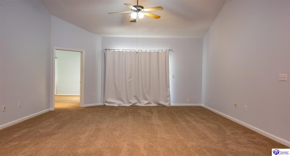 Chase Way, Elizabethtown, Kentucky 42701, ,2 BathroomsBathrooms,For Sale,Chase Way,HK24003836