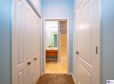 Chase Way, Elizabethtown, Kentucky 42701, ,2 BathroomsBathrooms,For Sale,Chase Way,HK24003836