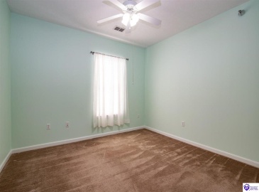 Chase Way, Elizabethtown, Kentucky 42701, ,2 BathroomsBathrooms,For Sale,Chase Way,HK24003836