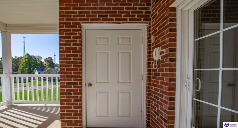 Chase Way, Elizabethtown, Kentucky 42701, ,2 BathroomsBathrooms,For Sale,Chase Way,HK24003836