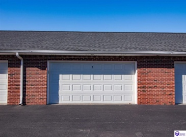 Chase Way, Elizabethtown, Kentucky 42701, ,2 BathroomsBathrooms,For Sale,Chase Way,HK24003836