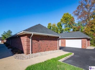 Chase Way, Elizabethtown, Kentucky 42701, ,2 BathroomsBathrooms,For Sale,Chase Way,HK24003836