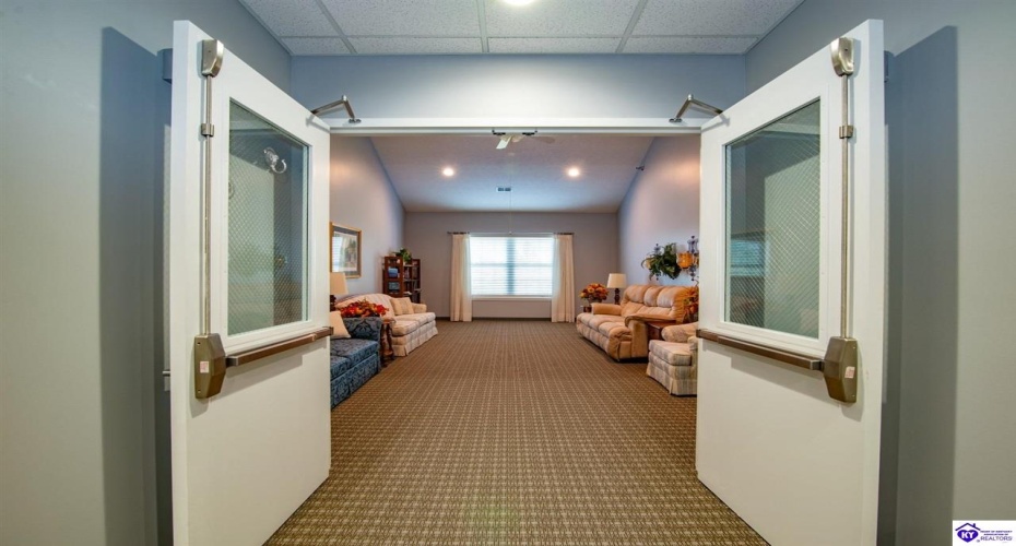 Chase Way, Elizabethtown, Kentucky 42701, ,2 BathroomsBathrooms,For Sale,Chase Way,HK24003836