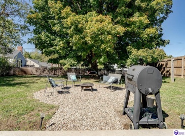 Miles Street, Elizabethtown, Kentucky 42701, ,2 BathroomsBathrooms,For Sale,Miles Street,HK24003837