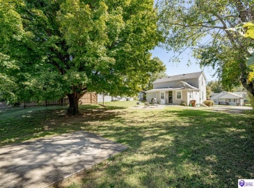 Miles Street, Elizabethtown, Kentucky 42701, ,2 BathroomsBathrooms,For Sale,Miles Street,HK24003837