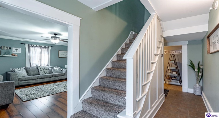 Miles Street, Elizabethtown, Kentucky 42701, ,2 BathroomsBathrooms,For Sale,Miles Street,HK24003837