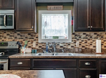 Miles Street, Elizabethtown, Kentucky 42701, ,2 BathroomsBathrooms,For Sale,Miles Street,HK24003837