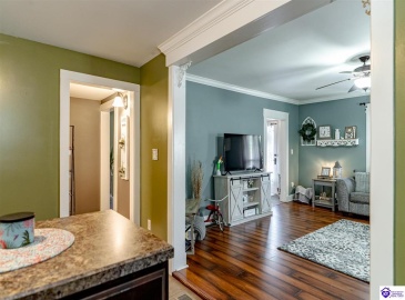 Miles Street, Elizabethtown, Kentucky 42701, ,2 BathroomsBathrooms,For Sale,Miles Street,HK24003837