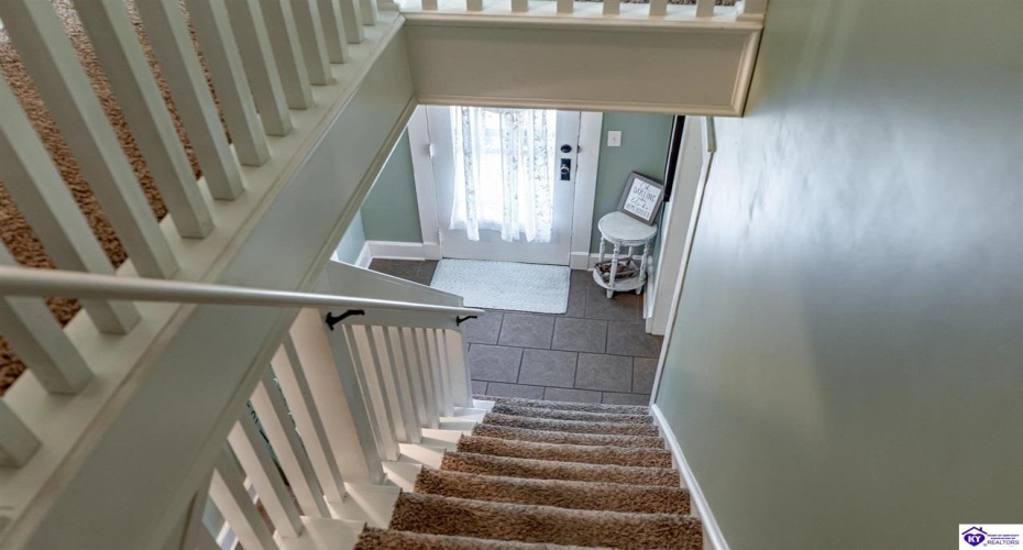 Miles Street, Elizabethtown, Kentucky 42701, ,2 BathroomsBathrooms,For Sale,Miles Street,HK24003837