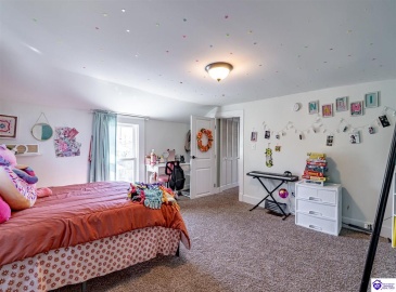 Miles Street, Elizabethtown, Kentucky 42701, ,2 BathroomsBathrooms,For Sale,Miles Street,HK24003837